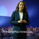 Mira Murati presentando Thinking Machines Lab en un evento, destacando su visión sobre la colaboración entre humanos e inteligencia artificial.