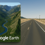 Vista comparativa de una carretera real y una representación 3D en Google Earth, mostrando el contraste entre la exploración virtual y el paisaje real.